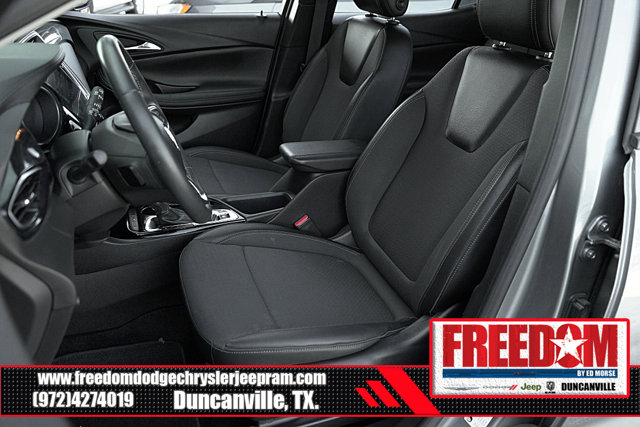 Vehicle image 13 of 46