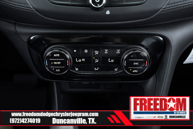 Vehicle image 27 of 46