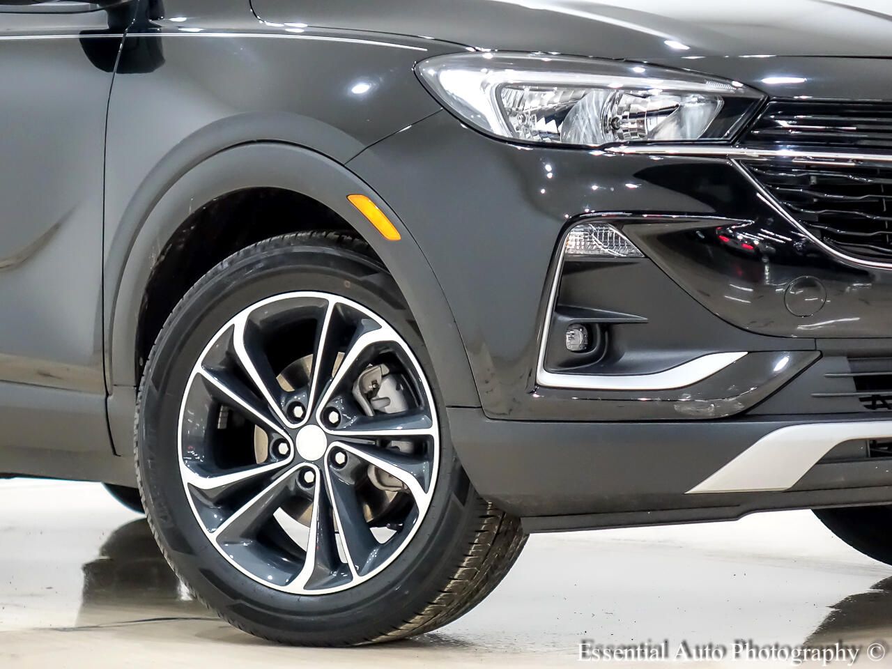 Vehicle image 9 of 35