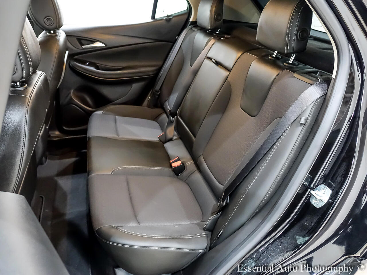 Vehicle image 16 of 35