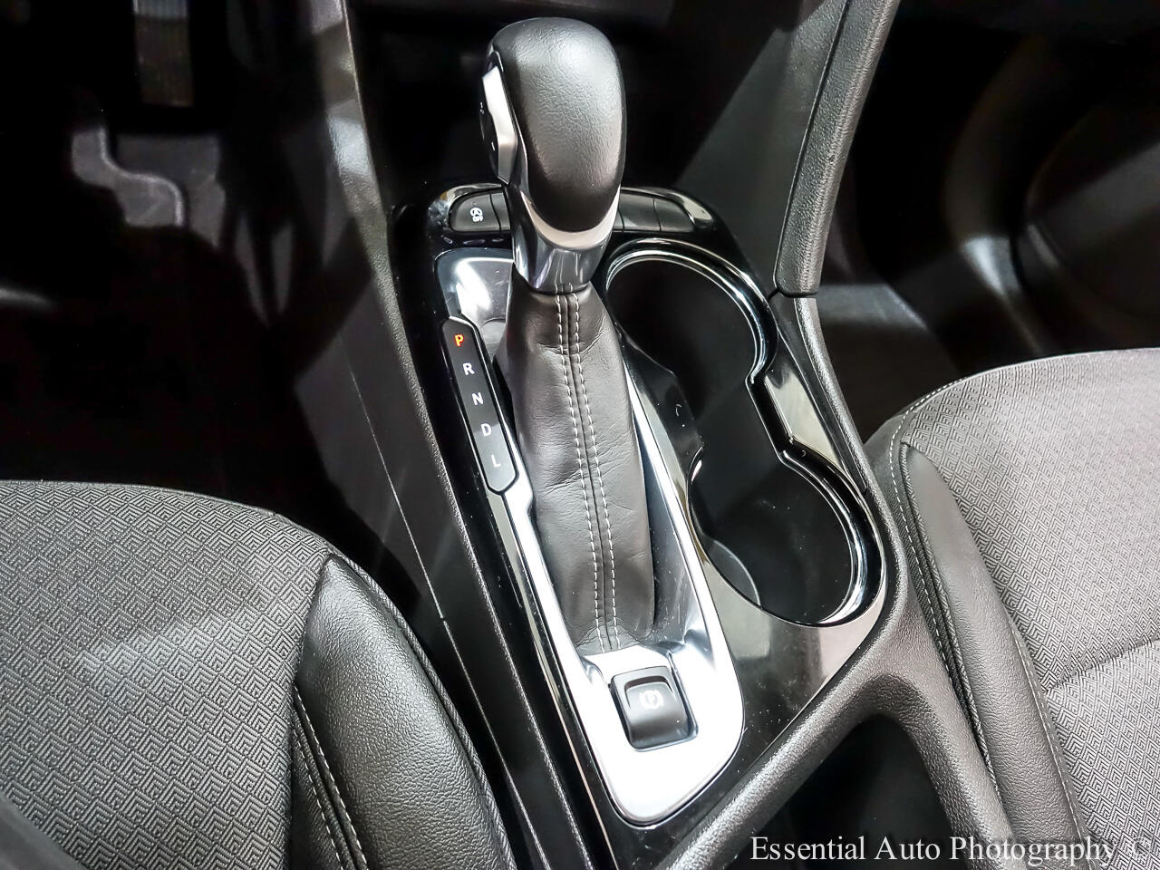 Vehicle image 23 of 35