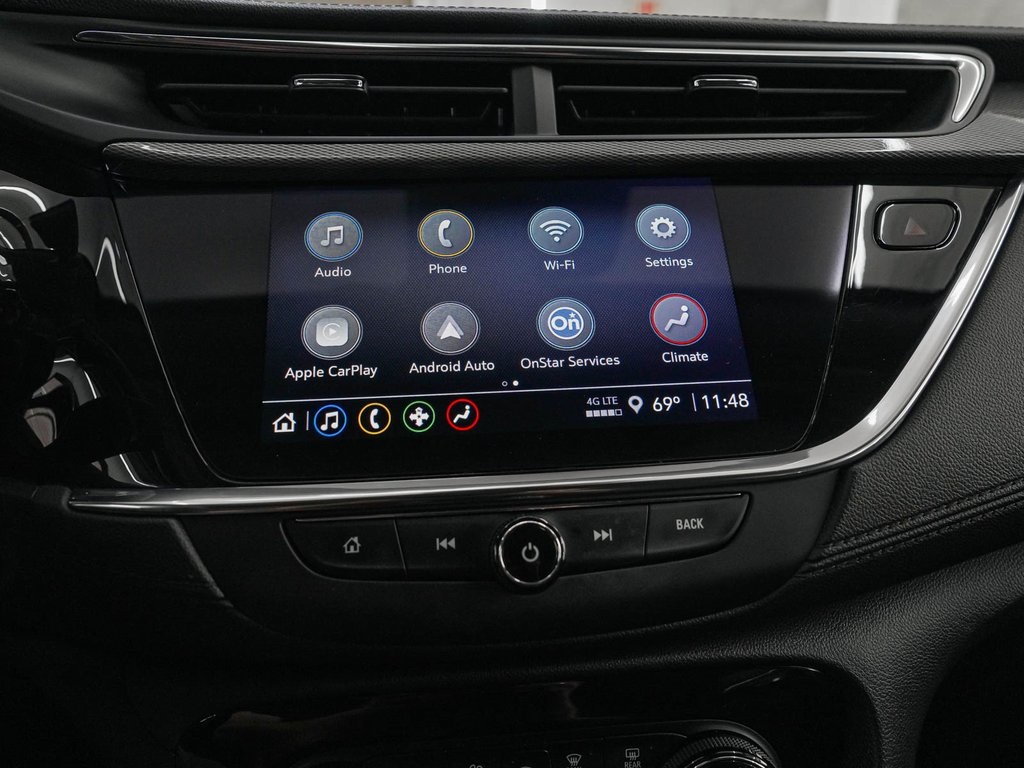 Vehicle image 19 of 40