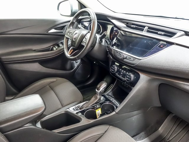 Vehicle image 29 of 32