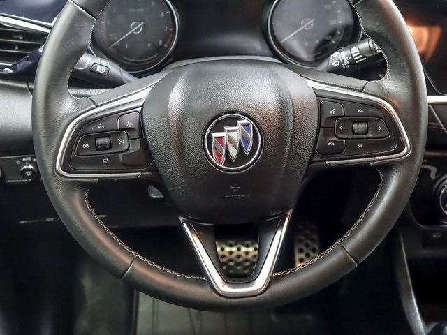 Vehicle image 14 of 32