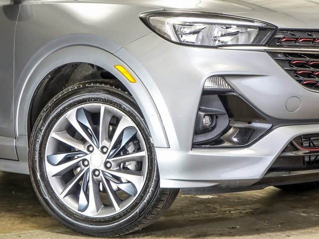 Vehicle image 7 of 32
