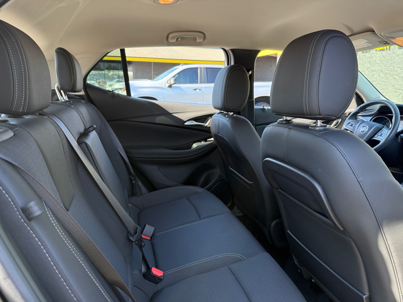 Vehicle image 14 of 26