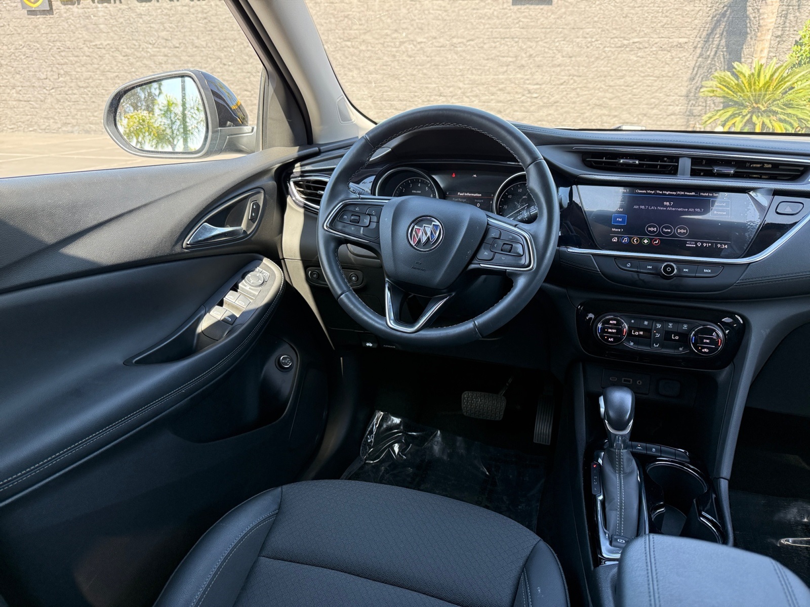 Vehicle image 20 of 26
