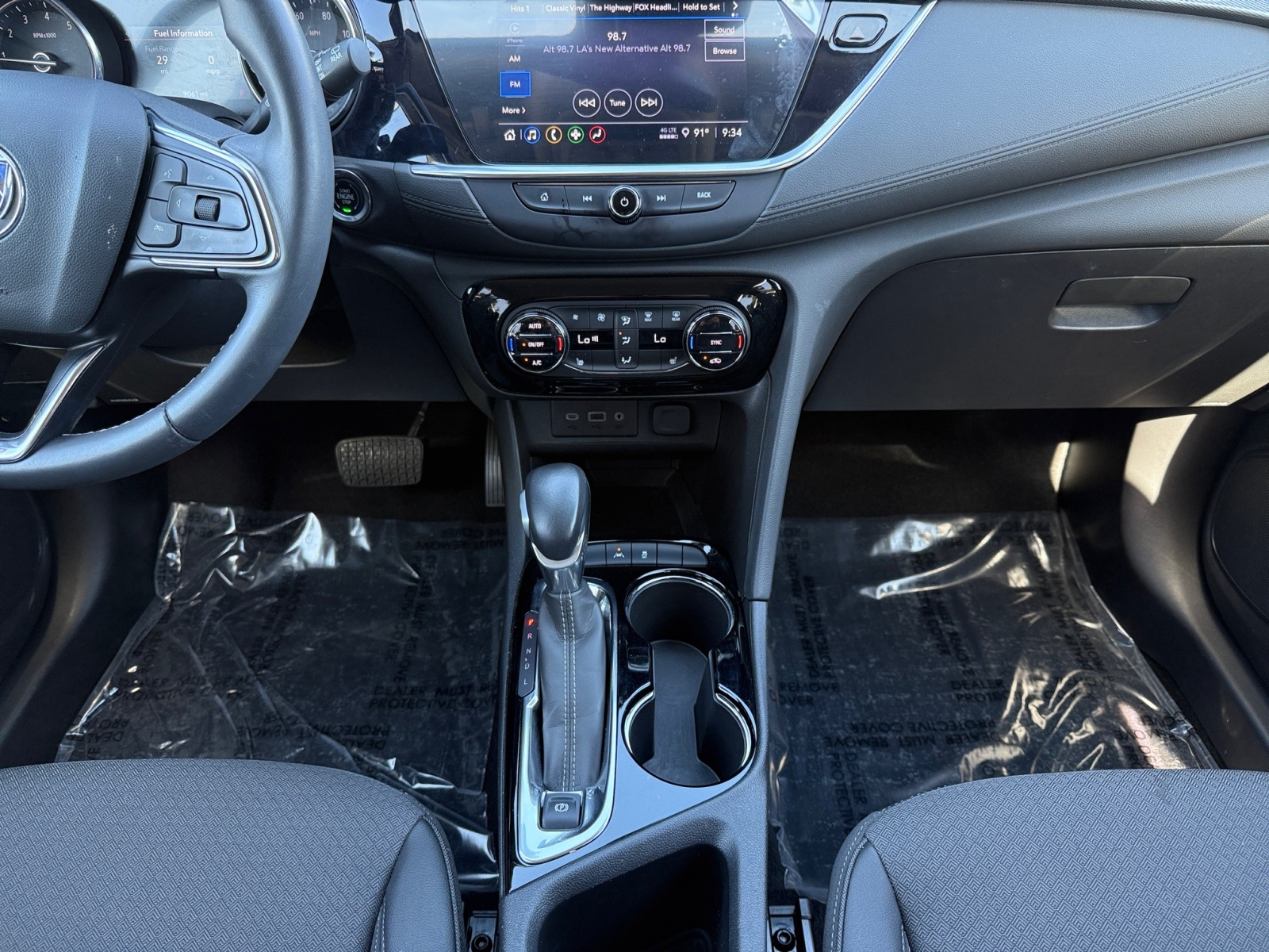 Vehicle image 25 of 26