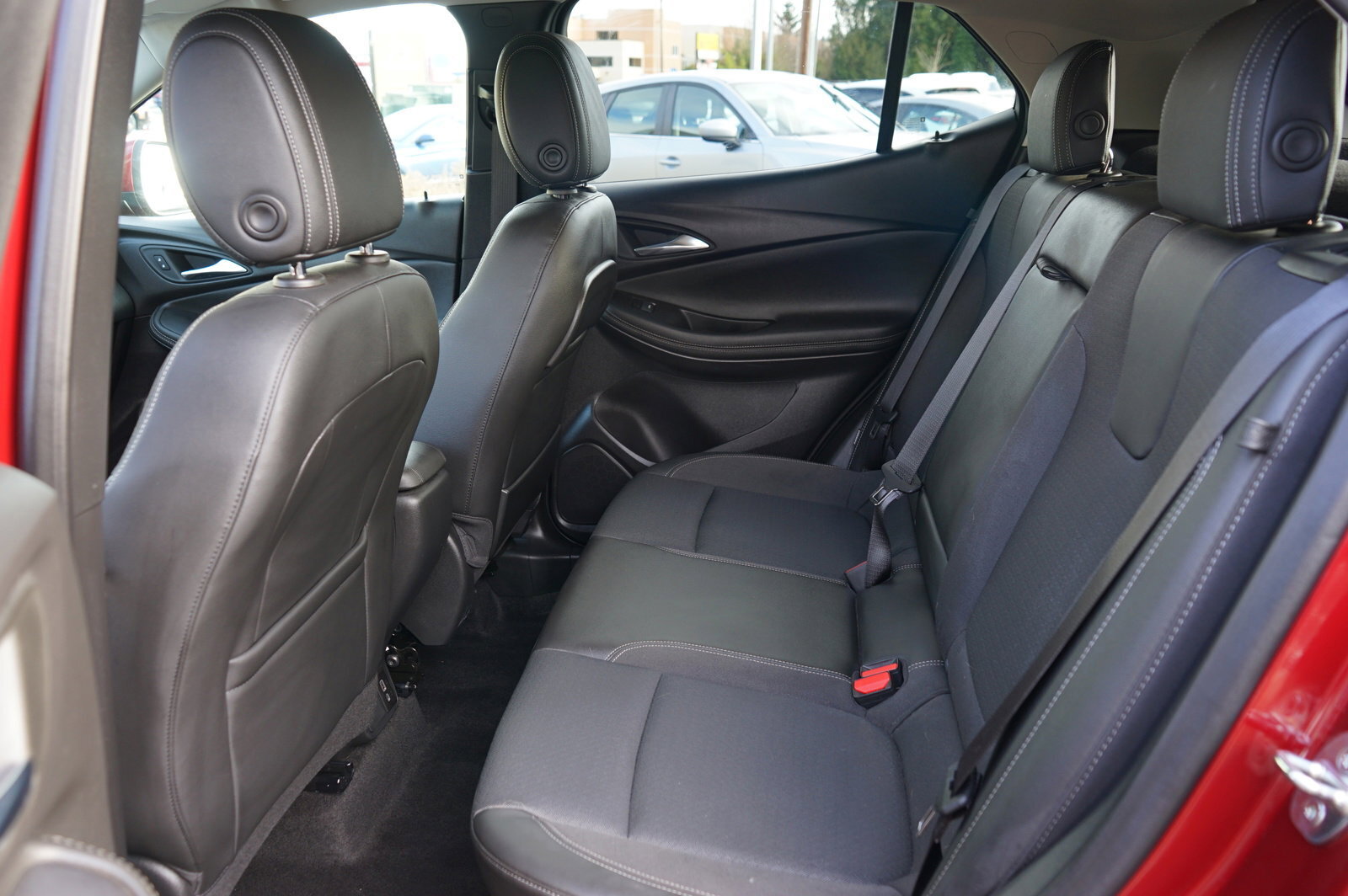 Vehicle image 14 of 24
