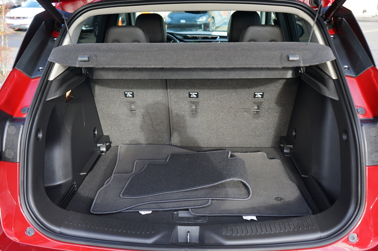 Vehicle image 9 of 24
