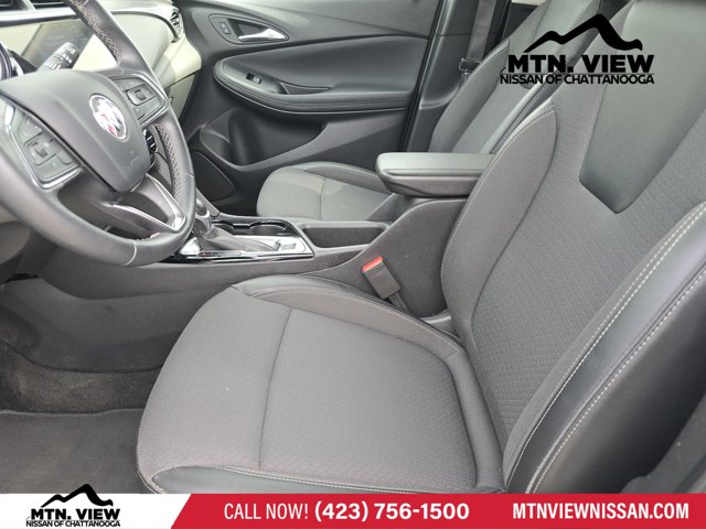 Vehicle image 11 of 31