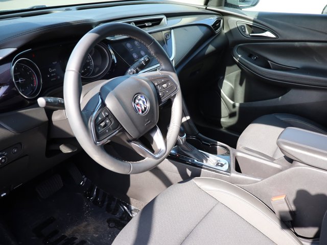 Vehicle image 16 of 42