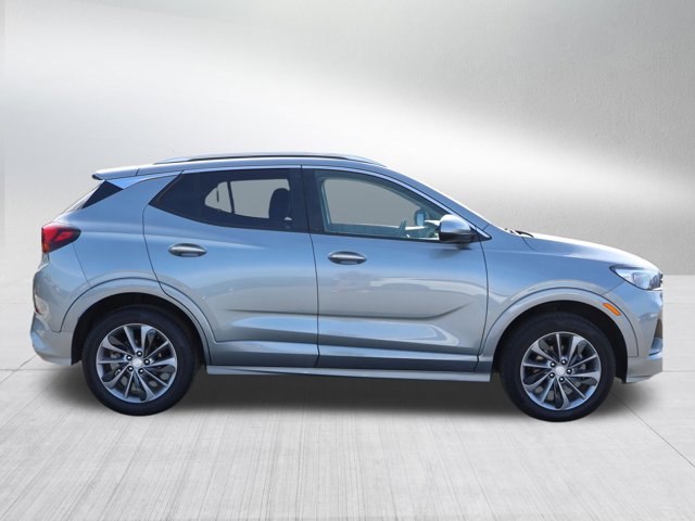 Vehicle image 4 of 42