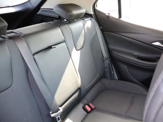 Vehicle image 14 of 42