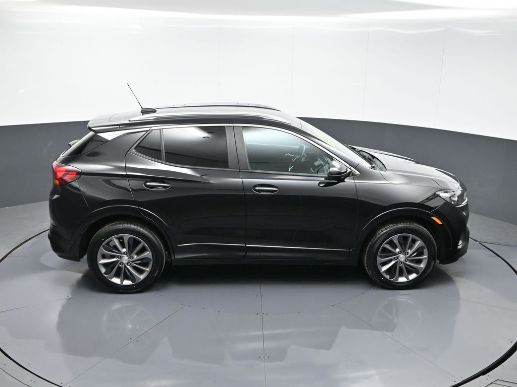 Vehicle image 9 of 59