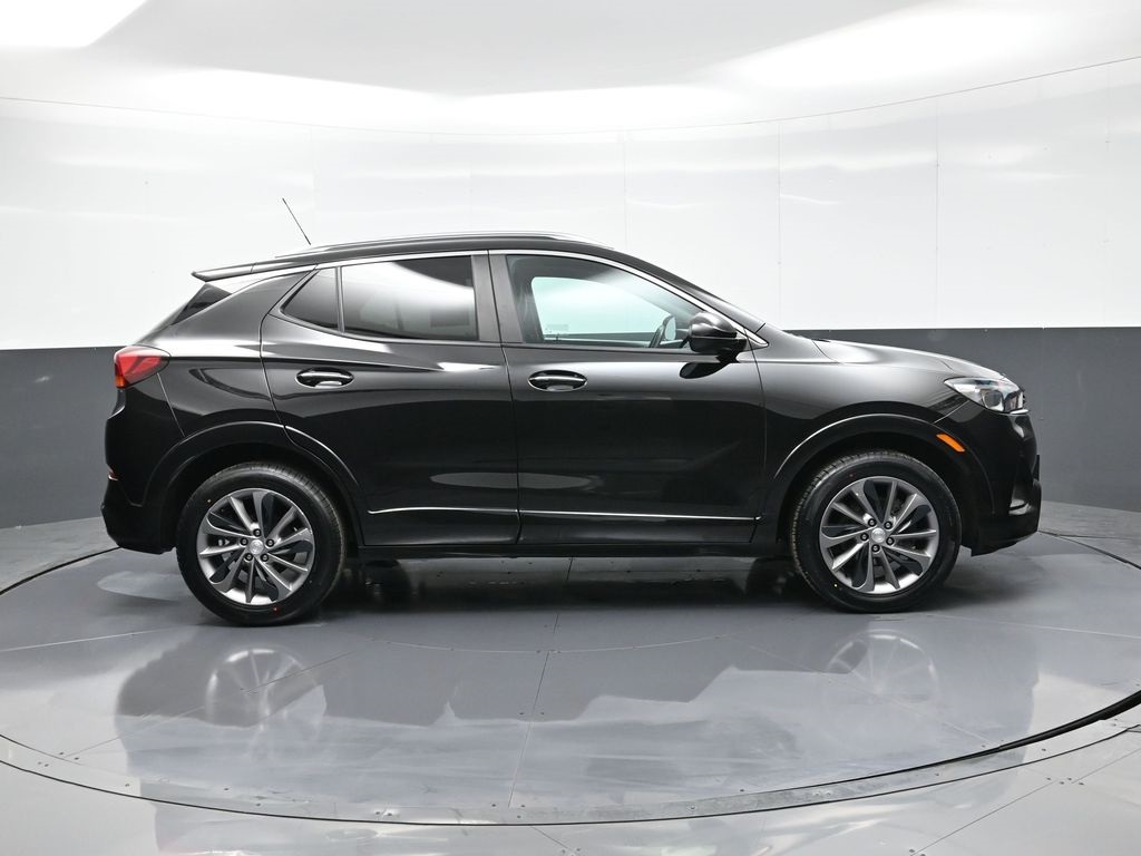 Vehicle image 10 of 59