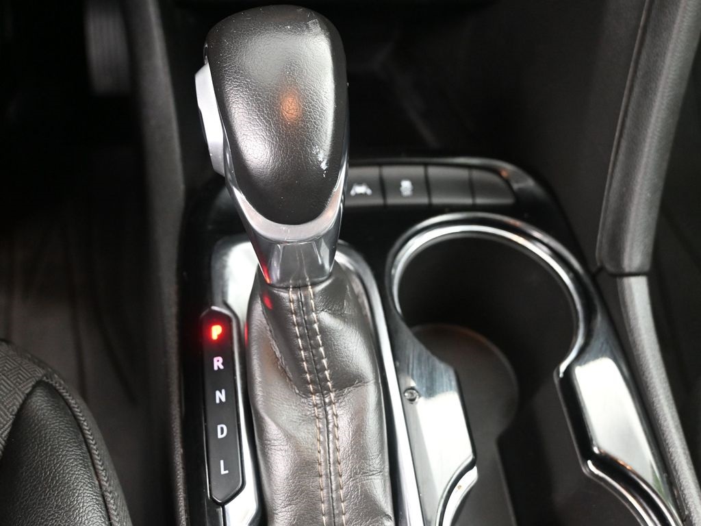 Vehicle image 41 of 59