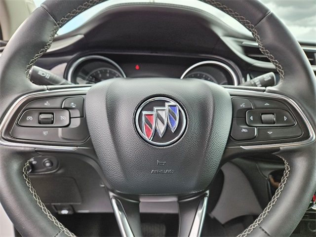 Vehicle image 14 of 28