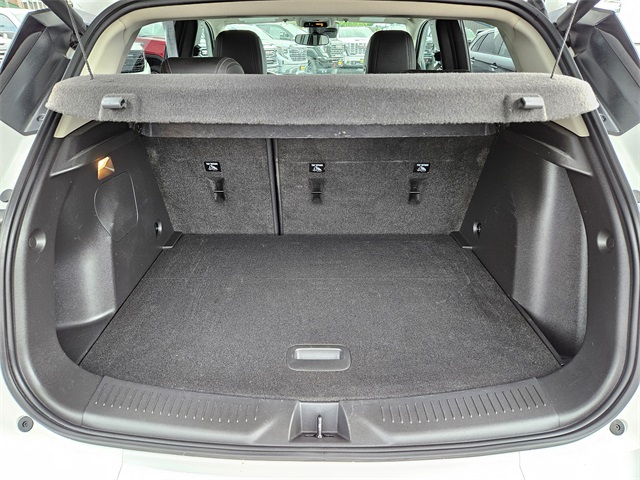 Vehicle image 9 of 28