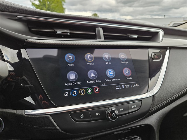 Vehicle image 16 of 28