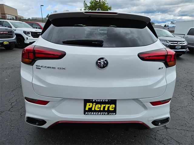 Vehicle image 5 of 28