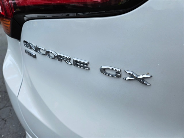 Vehicle image 20 of 28