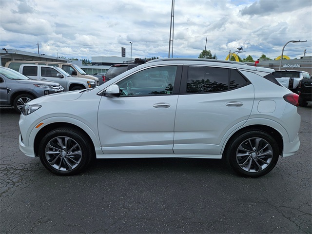 Vehicle image 7 of 28