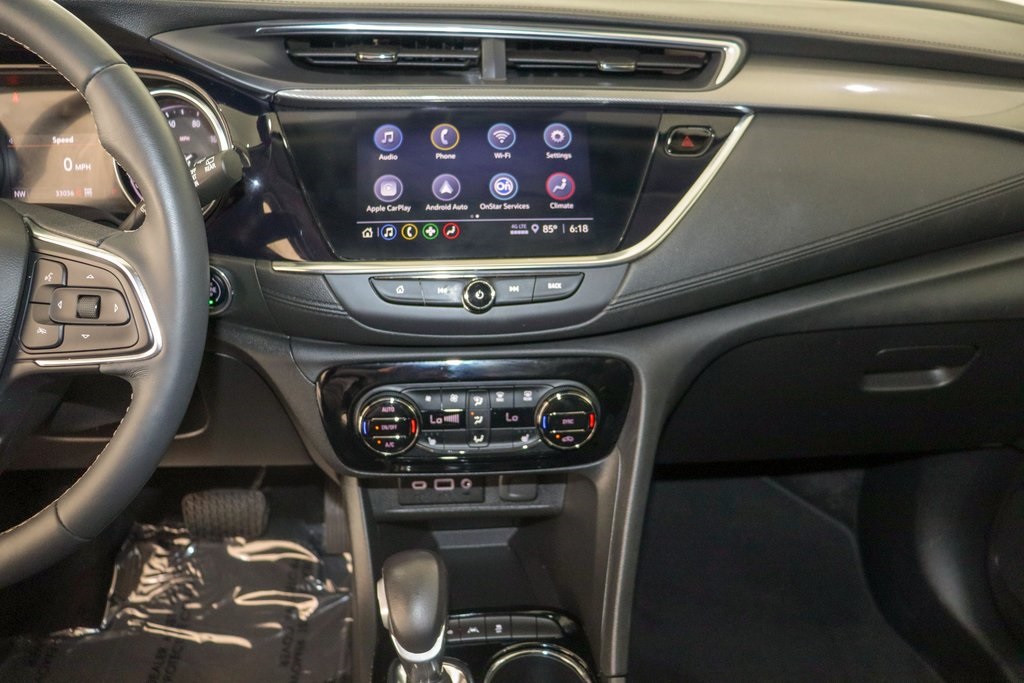 Vehicle image 19 of 25