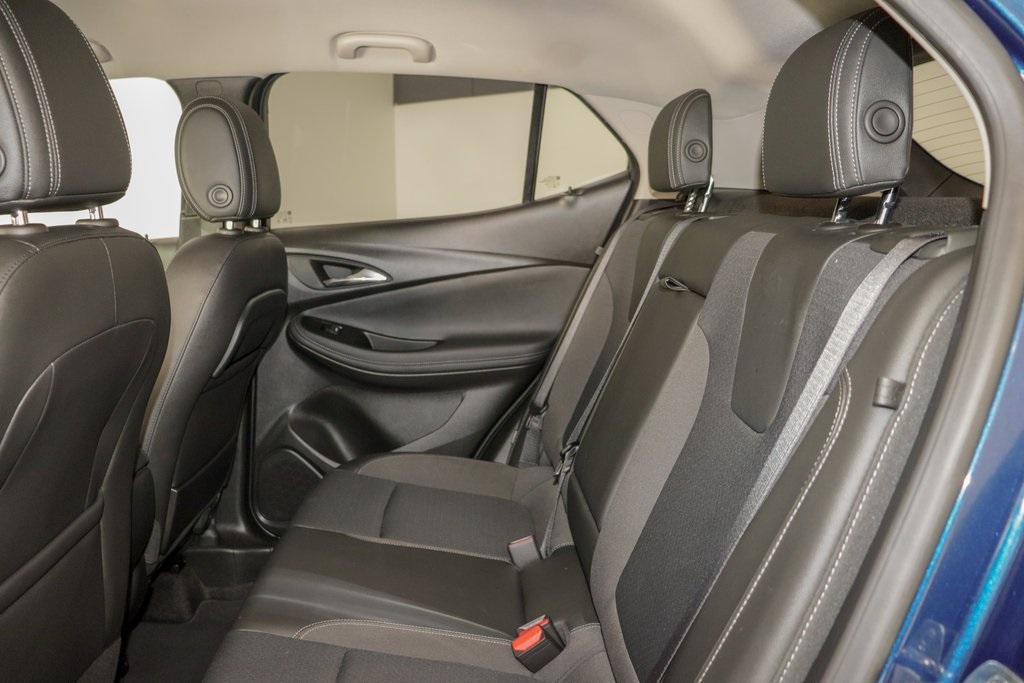 Vehicle image 23 of 25