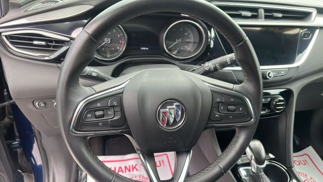 Vehicle image 10 of 15