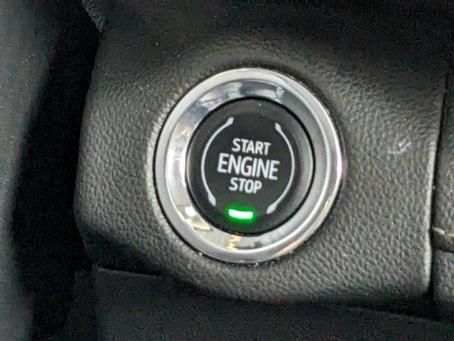 Vehicle image 29 of 30