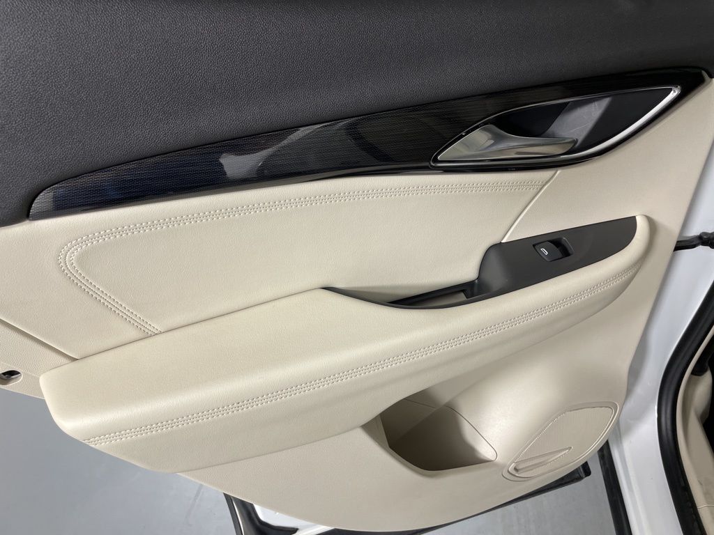 Vehicle image 36 of 55