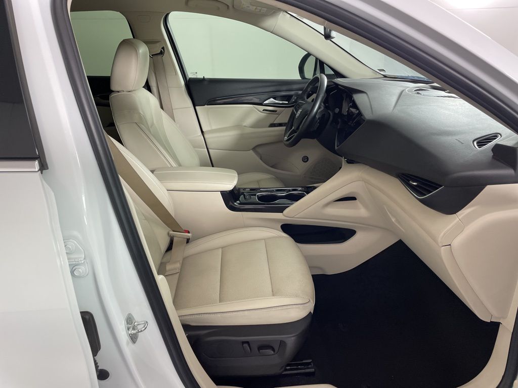 Vehicle image 16 of 55