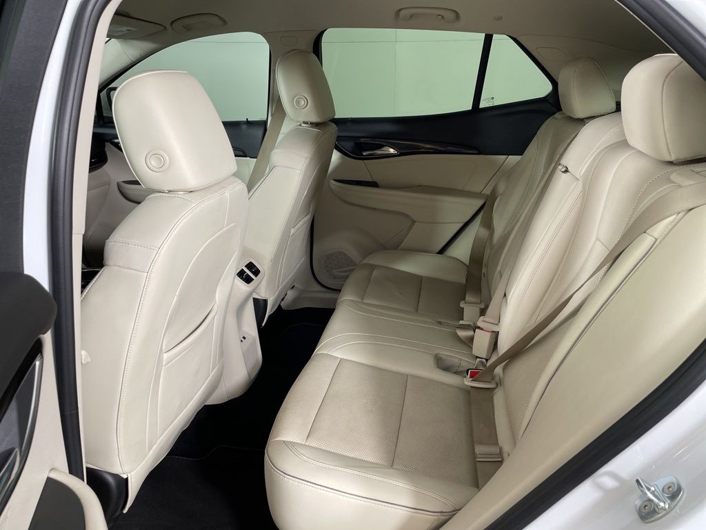 Vehicle image 18 of 55
