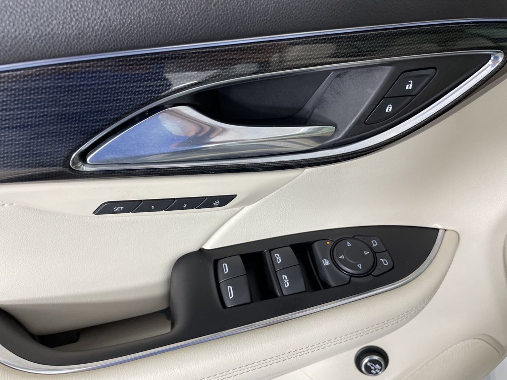 Vehicle image 39 of 55