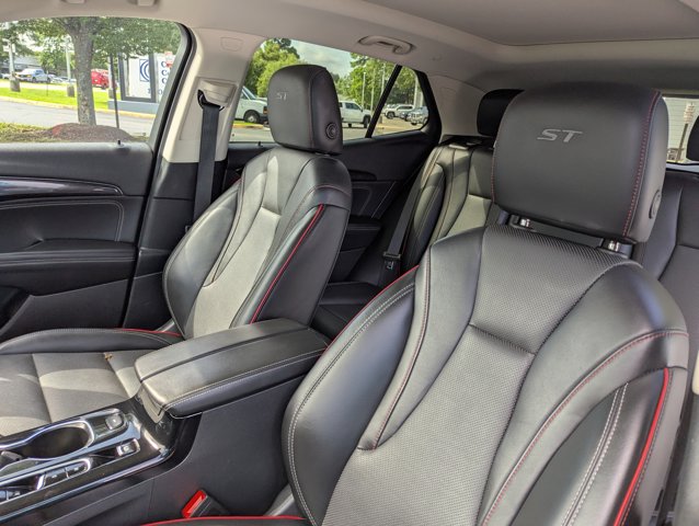 Vehicle image 12 of 27