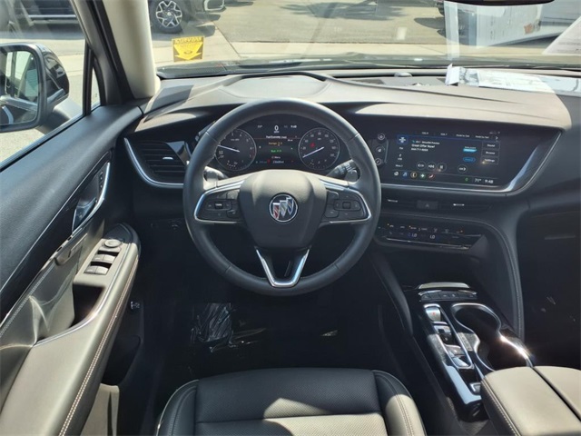 Vehicle image 14 of 30