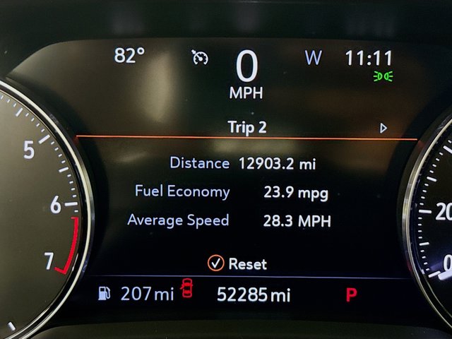 Vehicle image 14 of 42