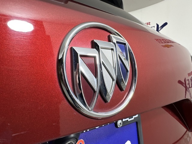 Vehicle image 20 of 30