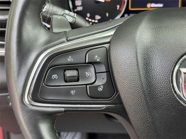 Vehicle image 17 of 30