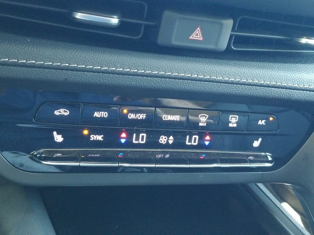Vehicle image 16 of 35