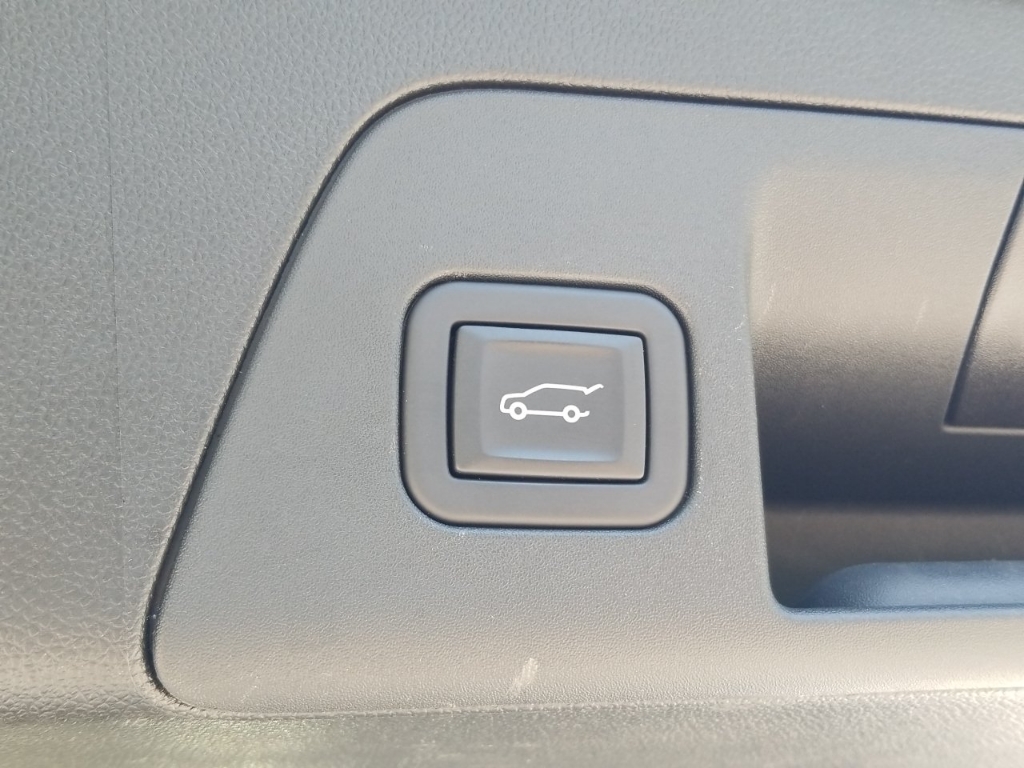 Vehicle image 34 of 35