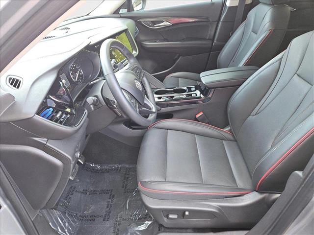 Vehicle image 15 of 24