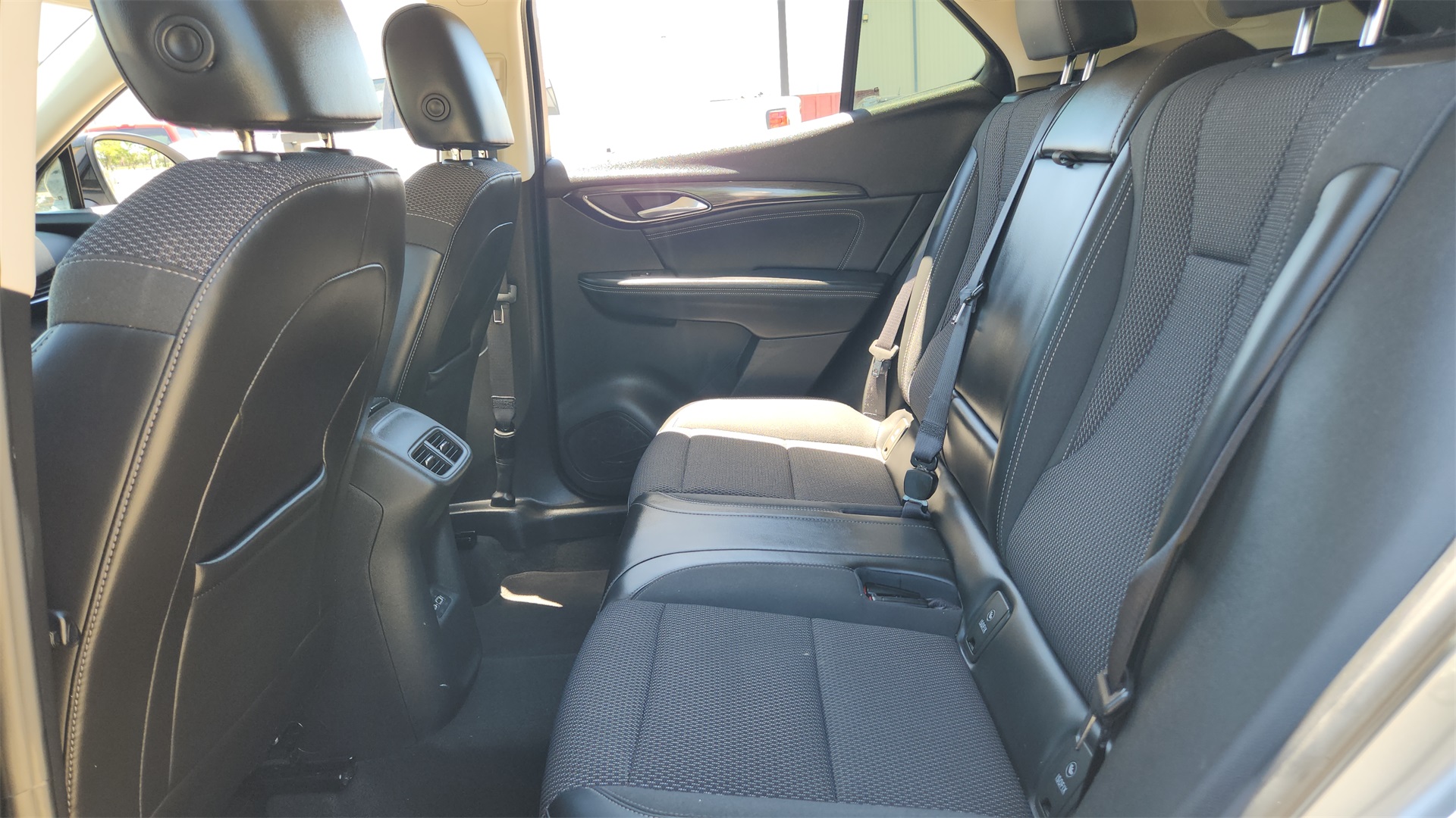 Vehicle image 16 of 35