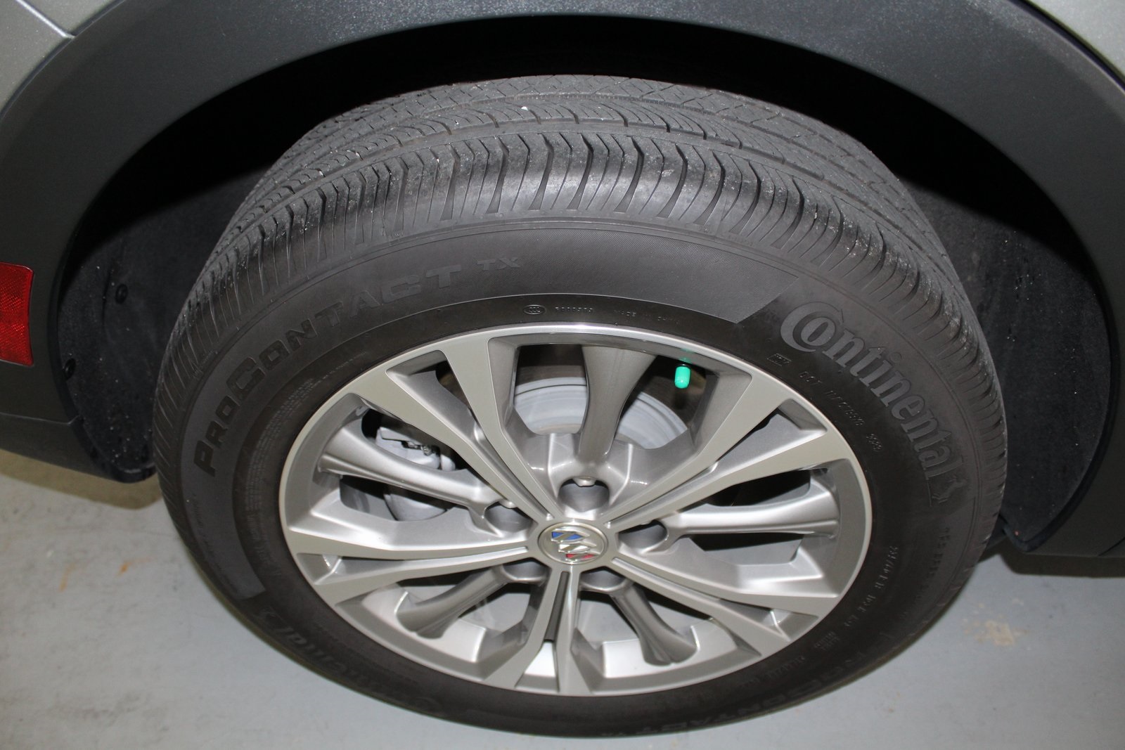 Vehicle image 11 of 34