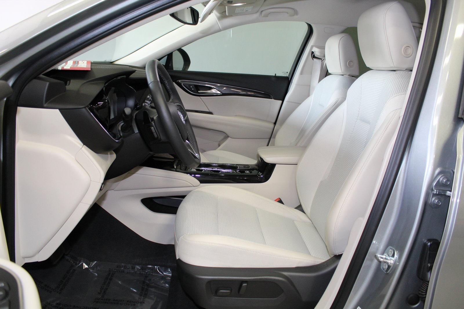Vehicle image 15 of 34