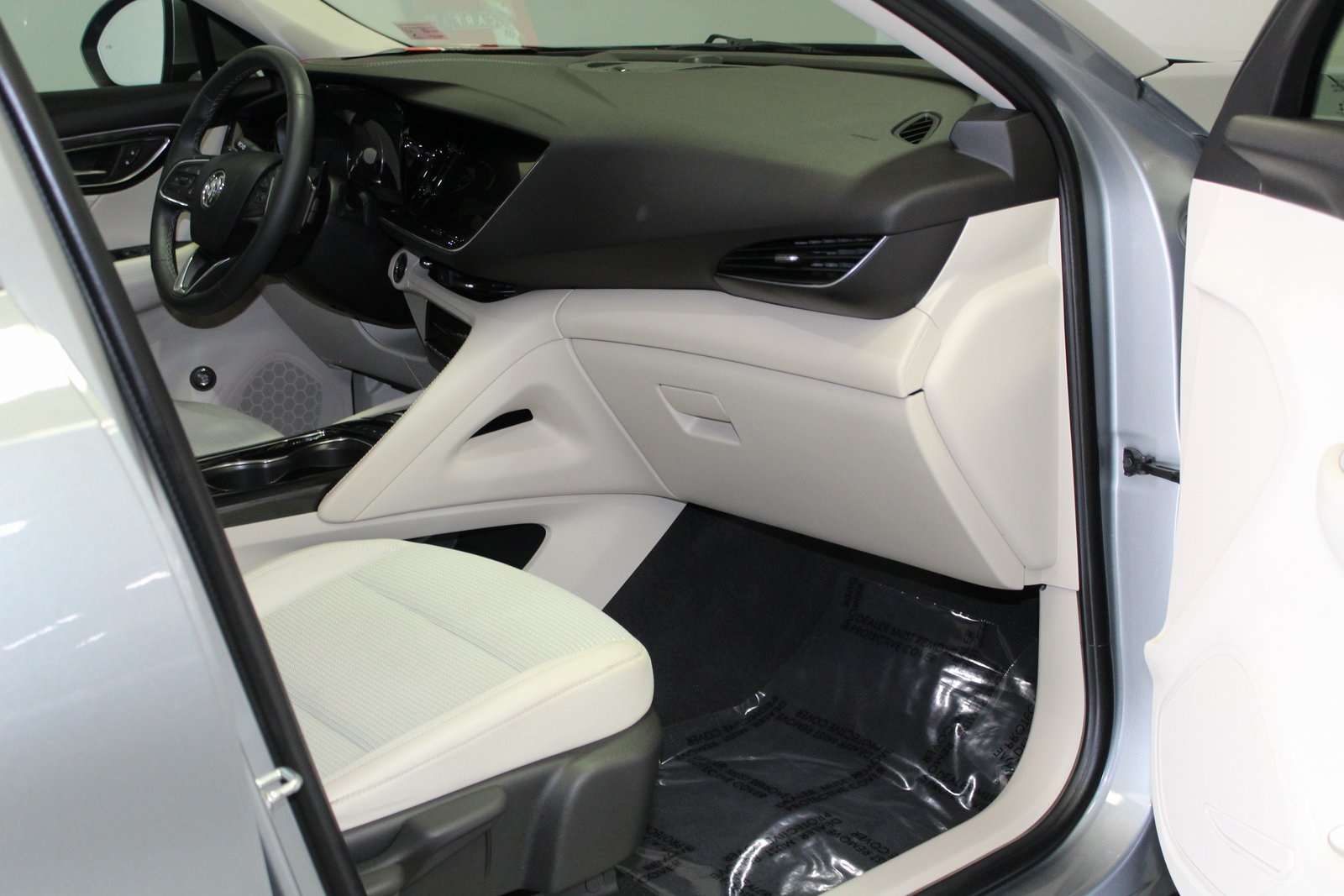 Vehicle image 22 of 34