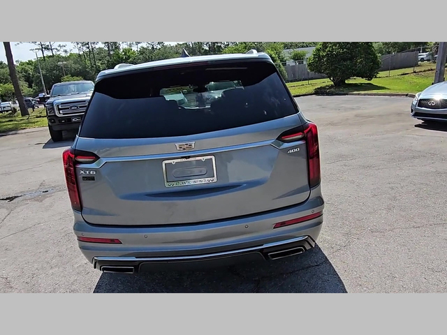 Vehicle image 20 of 35