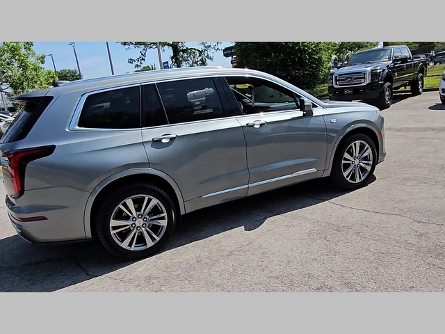 Vehicle image 18 of 35