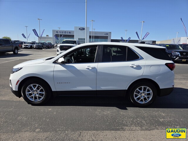 Vehicle image 8 of 25